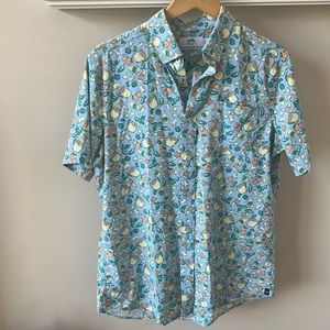 Never worn! Southern Tide Marg Madness Short Sleeve Button Down Shirt